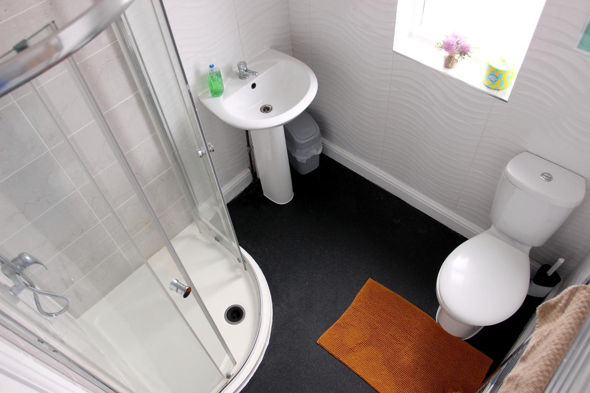 House Share With Few Ensuite Rooms Near Southmead بريستول المظهر الخارجي الصورة