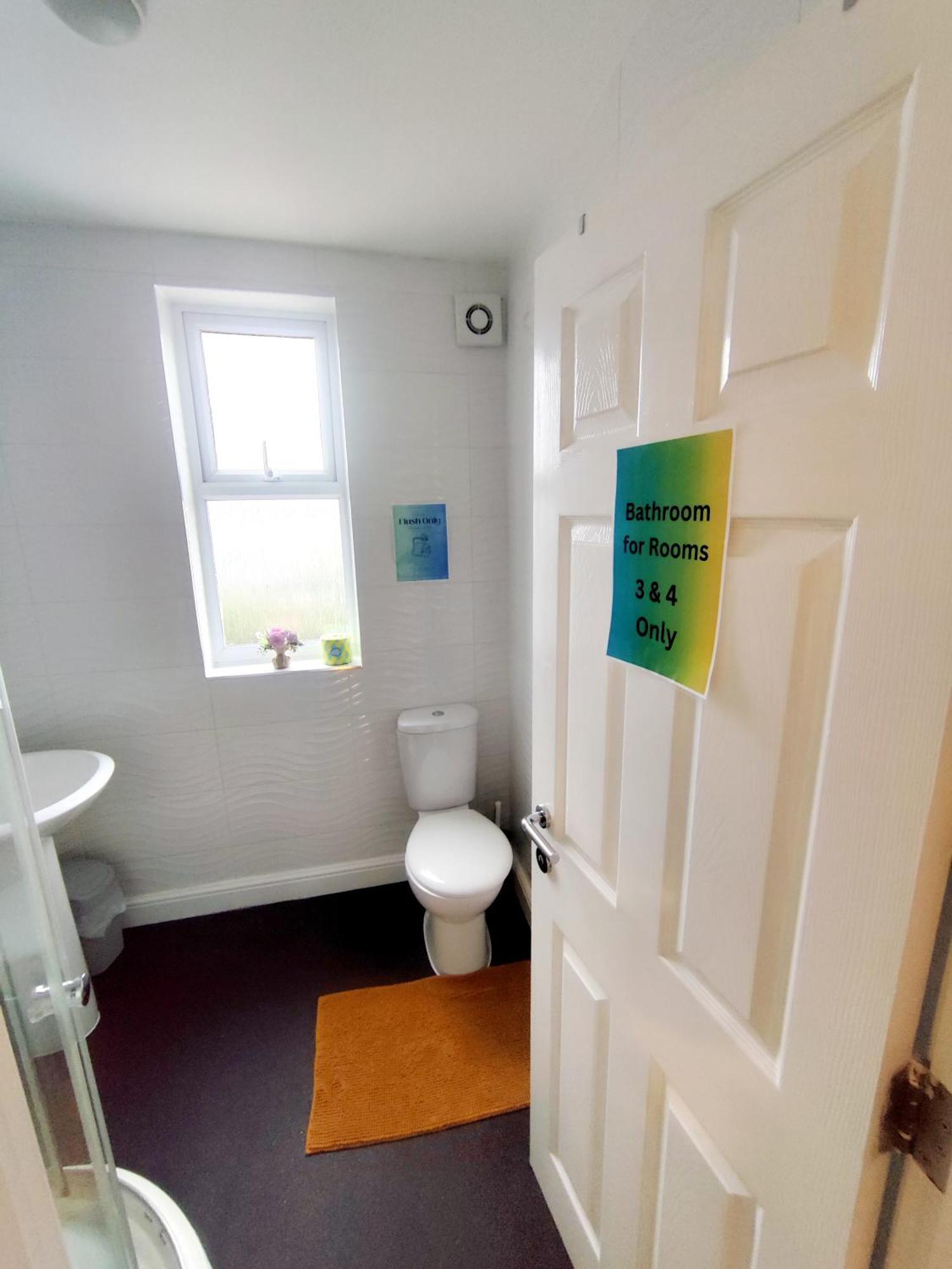House Share With Few Ensuite Rooms Near Southmead بريستول المظهر الخارجي الصورة