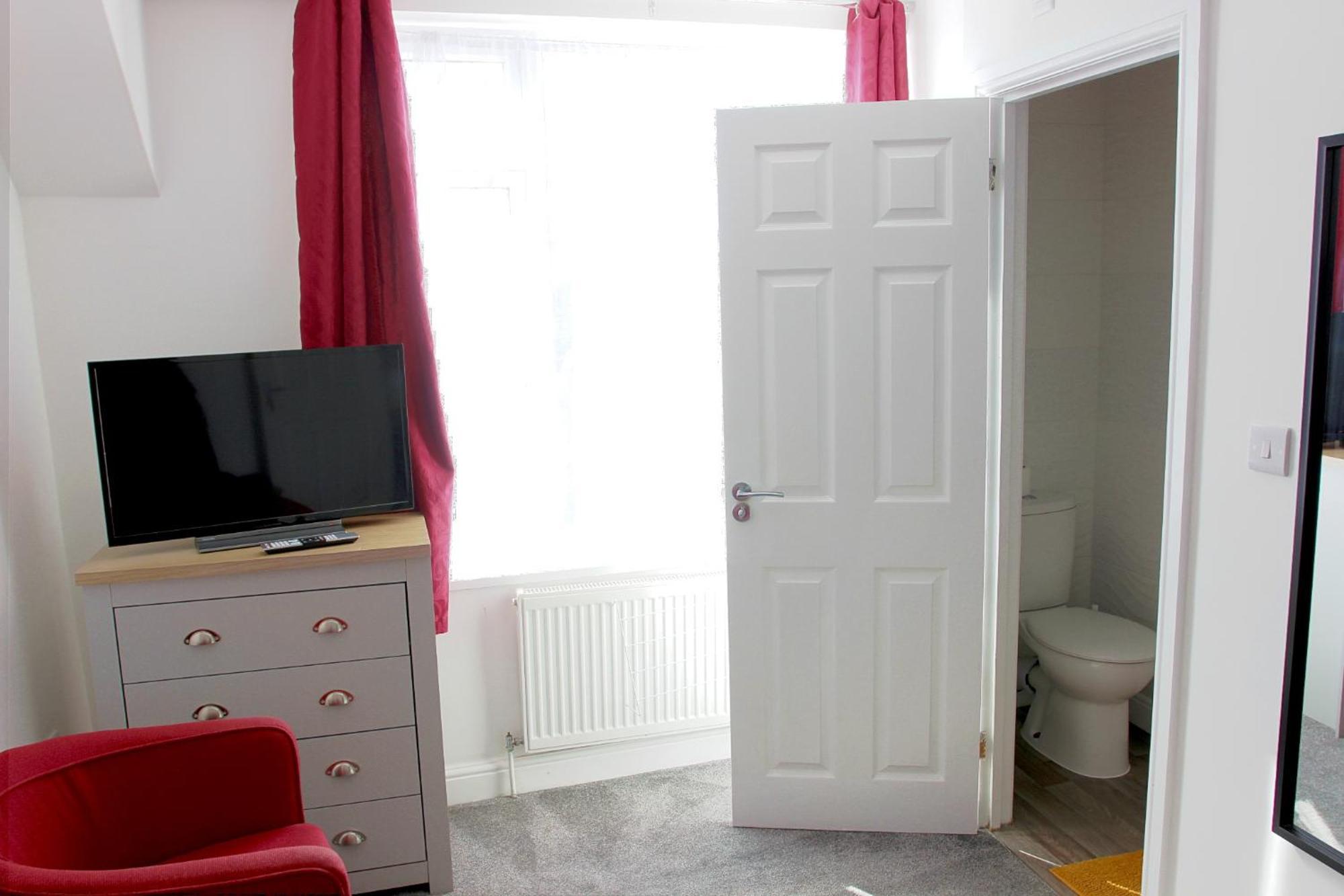 House Share With Few Ensuite Rooms Near Southmead بريستول المظهر الخارجي الصورة