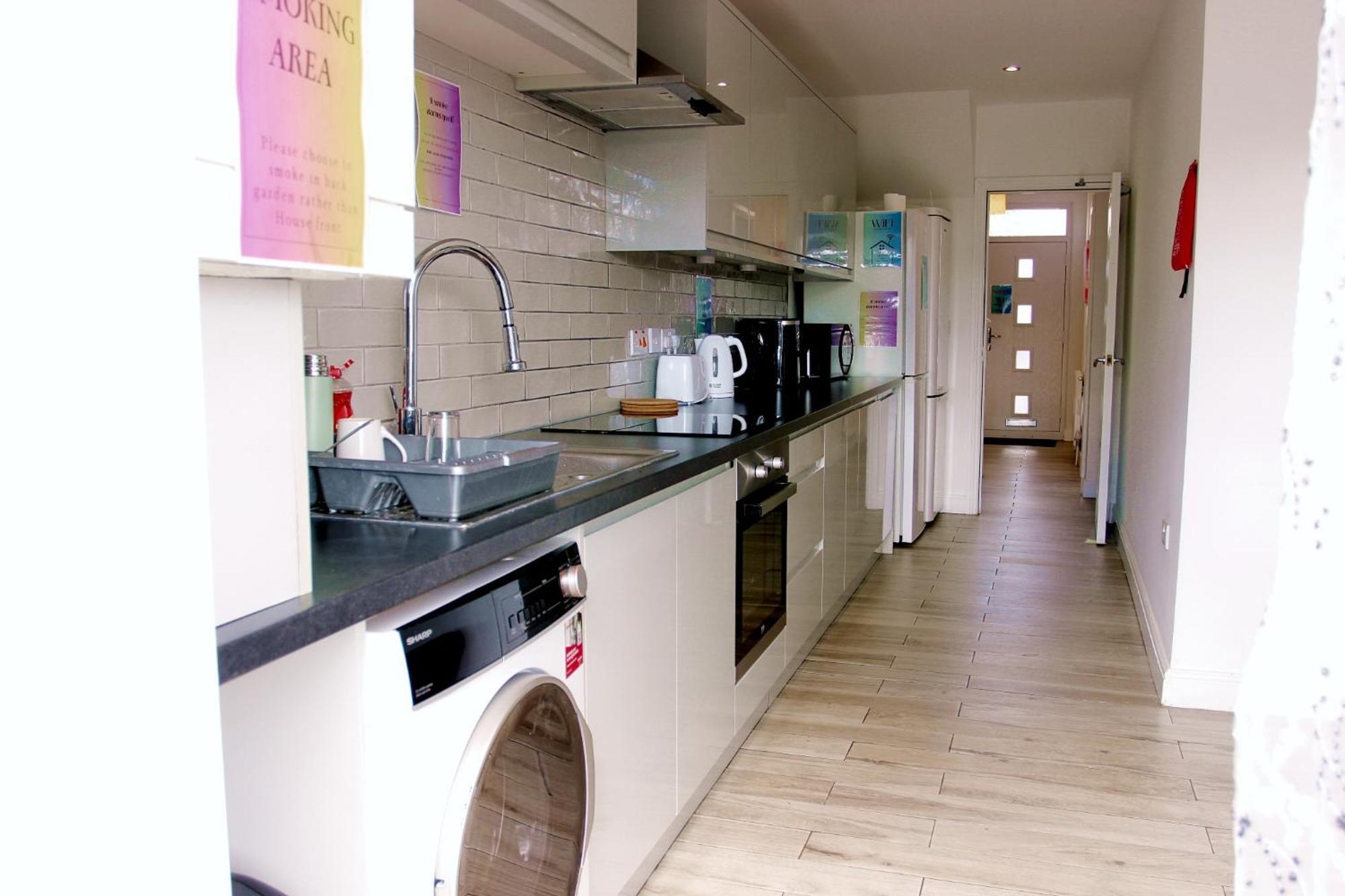 House Share With Few Ensuite Rooms Near Southmead بريستول المظهر الخارجي الصورة